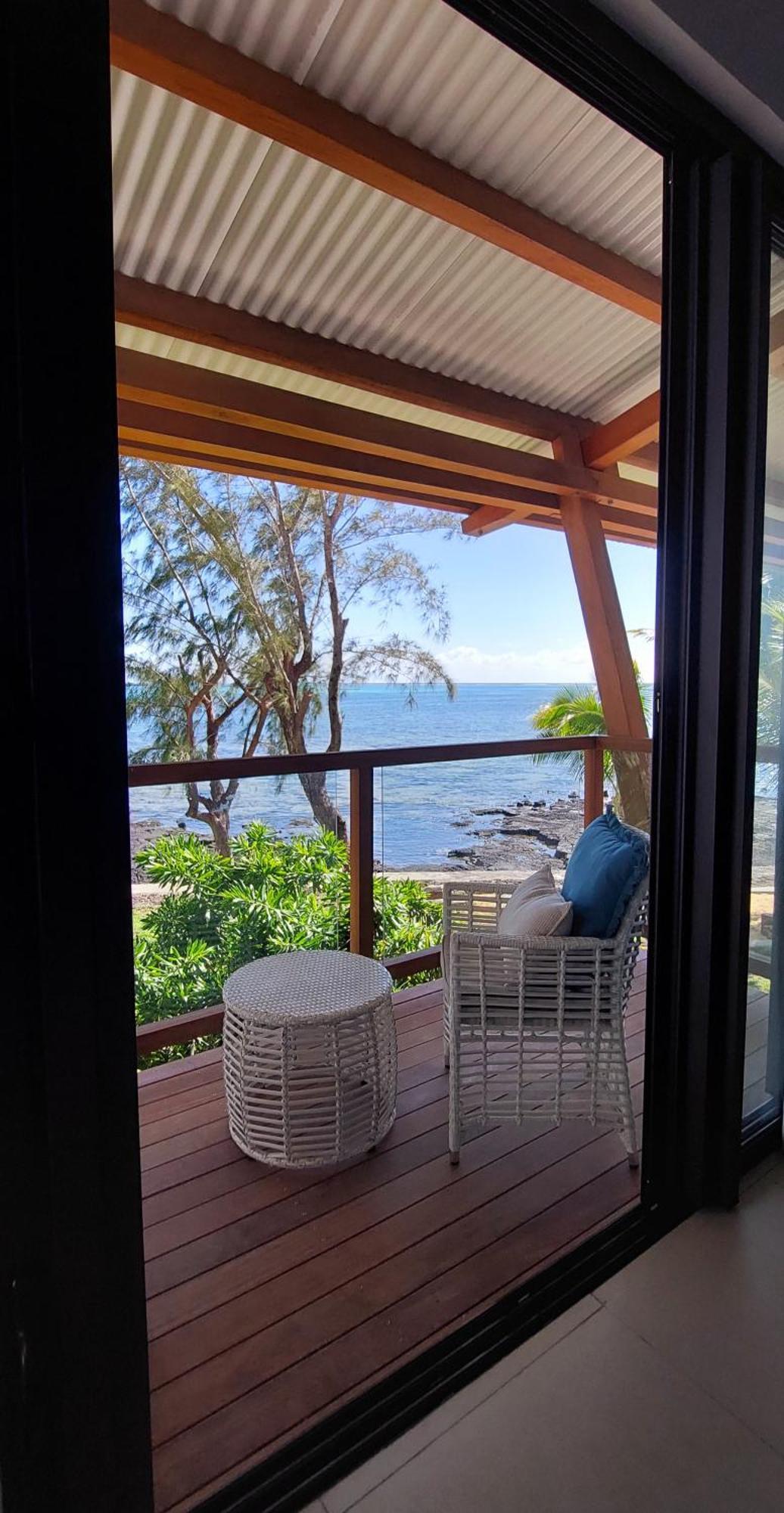 Canari Waterfront Villas Roches Noires Exterior foto